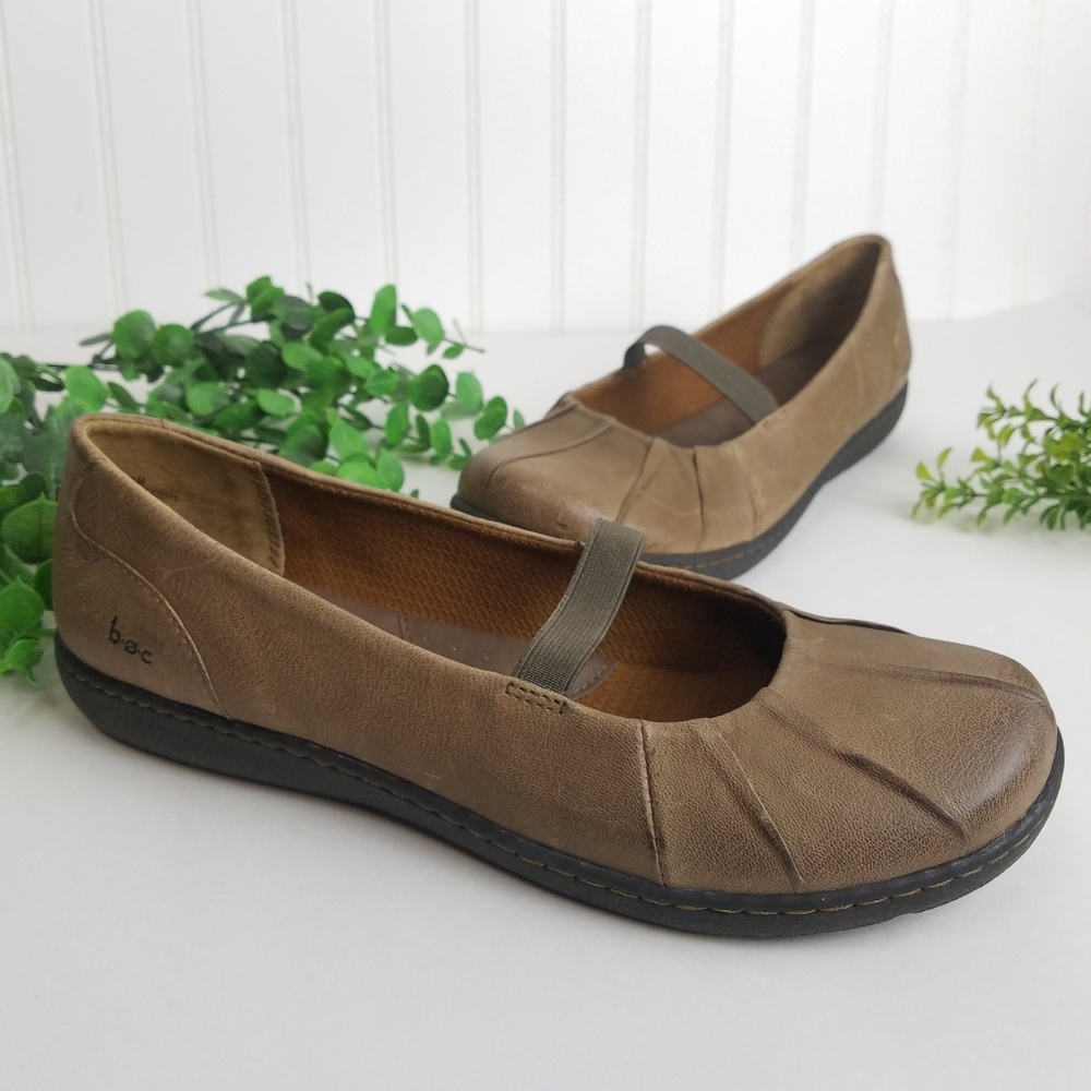 BOC LEATHER Dean Mary Janes Elastic Strap NWOT